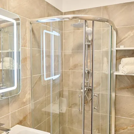Smarald Apartment Alezzi Spa N Pools Beach Resort Mamaia