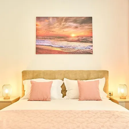 Smarald Apartment Alezzi Spa N Pools Beach Resort *