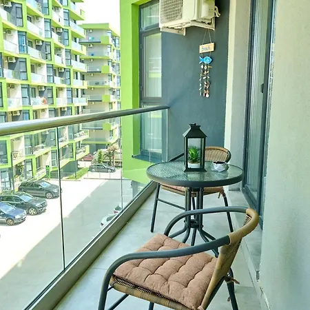 Smarald Apartment Alezzi Spa N Pools Beach Resort Apartmán
